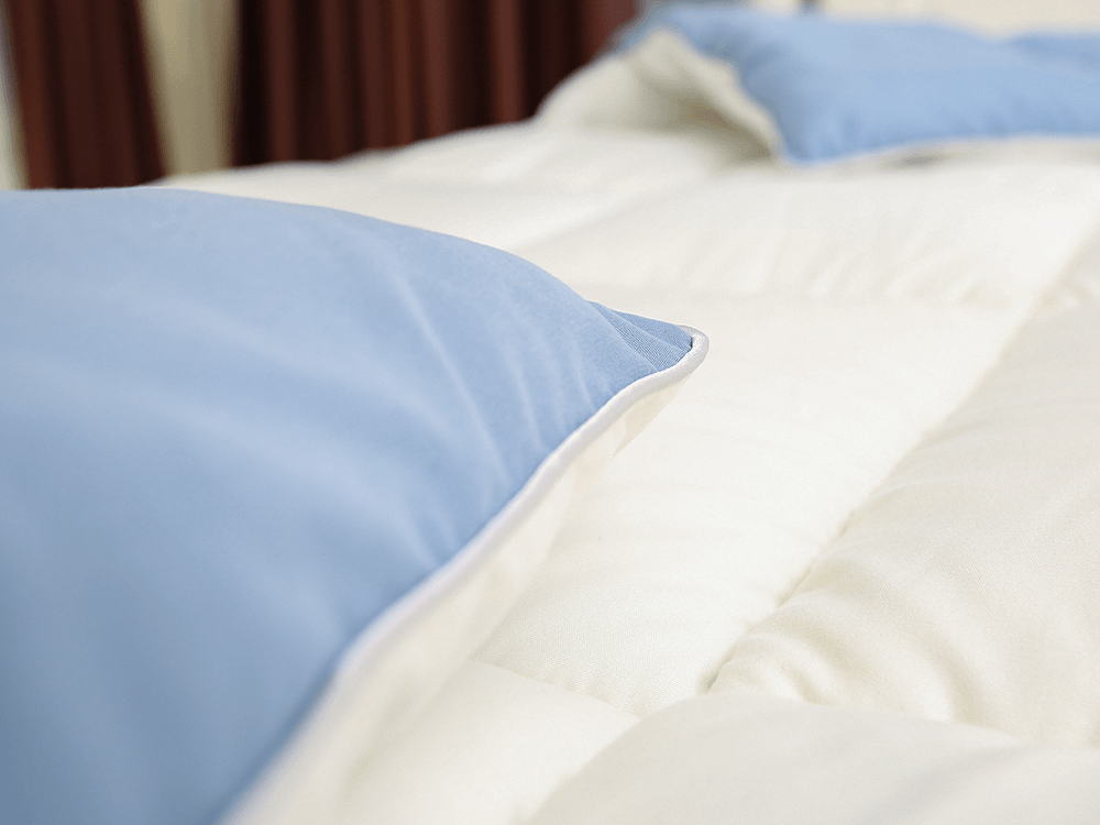 Çift renkli polyester yorgan